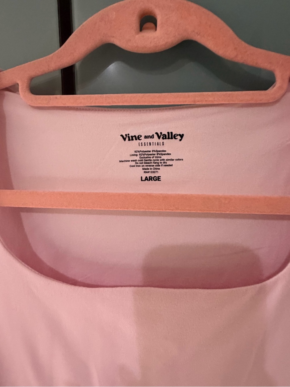 Women's Pink Scoop Neck Tank Top - Picture 3 of 5